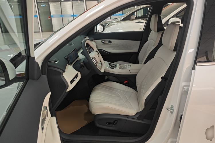 Used Geely Galaxy Xingjian 7 EM-i 2025 120km Exploration+ Version Left Front Seat