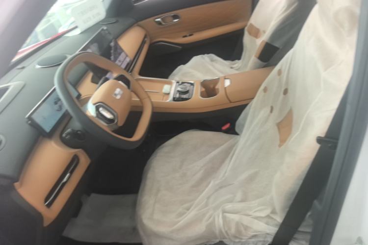 Used Geely Galaxy Xingjian 7 EM-i 2025 120km Exploration+ Version Left Front Seat