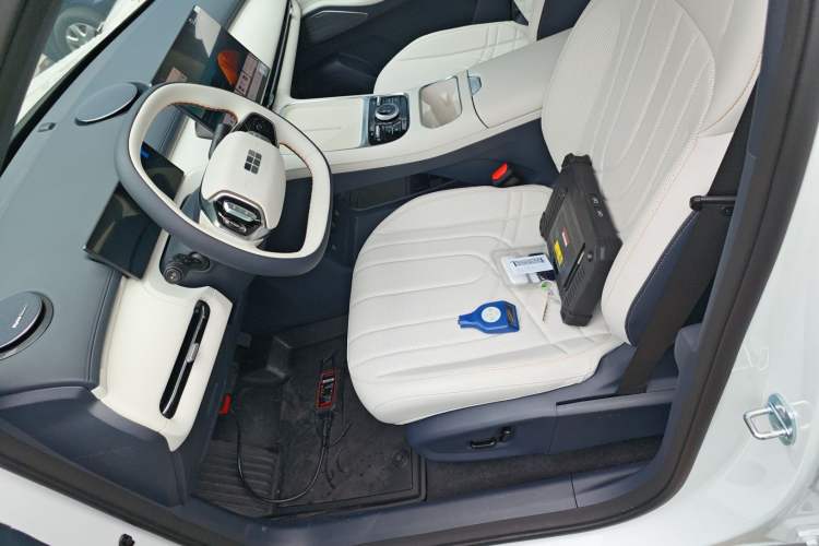 Used Geely Galaxy Xingjian 7 EM-i 2025 120km Launch+ Version Left Front Seat