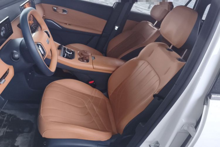 Used Geely Galaxy Xingjian 7 EM-i 2025 120km Exploration+ Version Left Front Seat