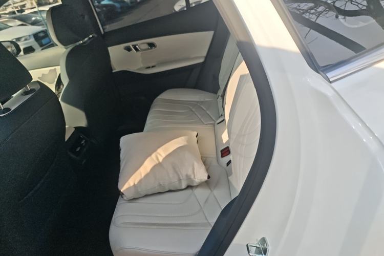 Used Geely Galaxy Xingjian 7 EM-i 2025 120km Launch+ Version Left Rear Seat