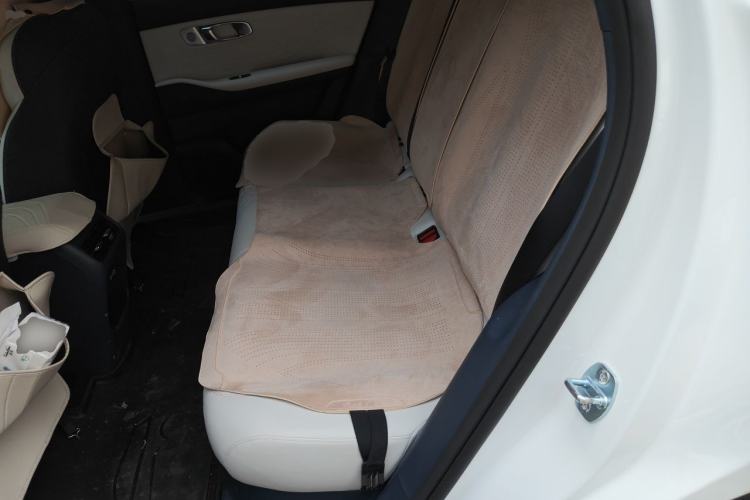 Used Geely Galaxy Xingjian 7 EM-i 2025 120km Exploration+ Version Left Rear Seat