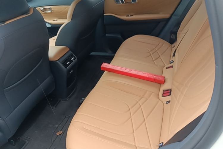 Used Geely Galaxy Xingjian 7 EM-i 2025 120km Launch+ Version Left Rear Seat