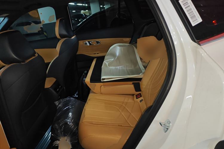 Used Geely Galaxy Xingjian 7 EM-i 2025 120km Exploration+ Version Left Rear Seat