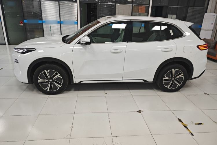 Used Geely Galaxy Xingjian 7 EM-i 2025 120km Exploration+ Version Left Side