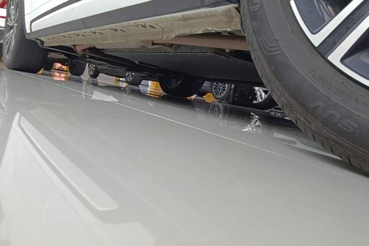 Used Geely Galaxy Xingjian 7 EM-i 2025 120km Navigator Edition Left Side Sill