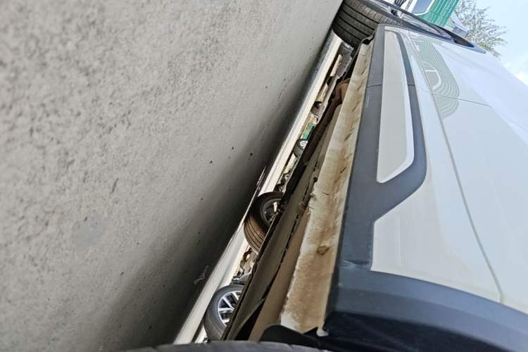 Used Geely Galaxy Xingjian 7 EM-i 2025 120km Exploration+ Version Left Side Sill
