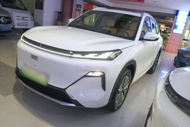Used Geely Galaxy Xingjian 7 EM-i 2025 120km Launch+ Version