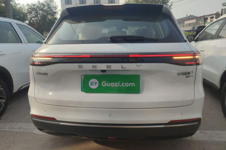 Used Geely Galaxy Xingjian 7 EM-i 2025 120km Launch+ Version Rear