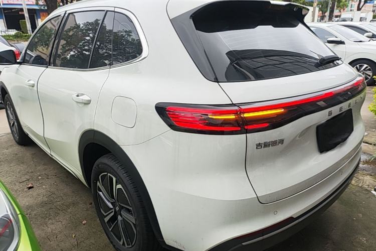 Used Geely Galaxy Xingjian 7 EM-i 2025 120km Launch+ Version Rear Left 45 Deg