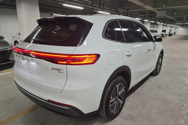 Used Geely Galaxy Xingjian 7 EM-i 2025 55km Exploration Edition Rear Right 45 Deg