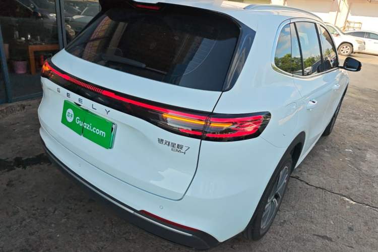 Used Geely Galaxy Xingjian 7 EM-i 2025 120km Launch+ Version Rear Right 45 Deg