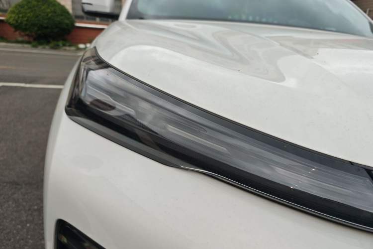 Used Geely Galaxy Xingjian 7 EM-i 2025 120km Exploration+ Version Right Front Headlight