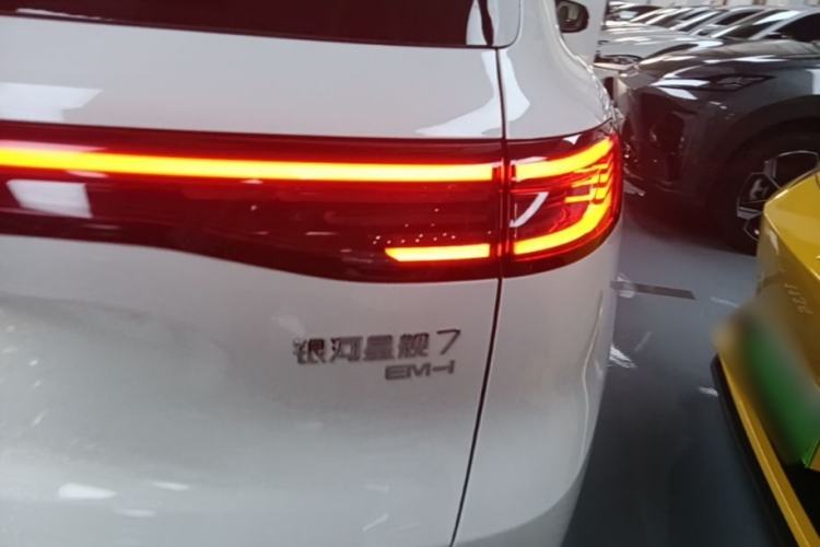 Used Geely Galaxy Xingjian 7 EM-i 2025 120km Exploration+ Version Right Rear Taillight