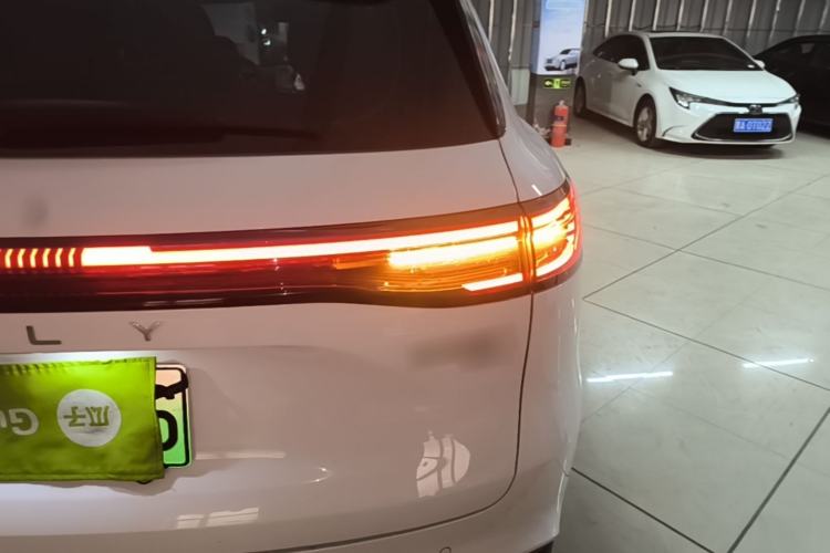 Used Geely Galaxy Xingjian 7 EM-i 2025 120km Launch+ Version Right Rear Taillight