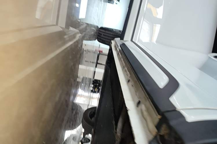 Used Geely Galaxy Xingjian 7 EM-i 2025 120km Exploration+ Version Right Side Sill