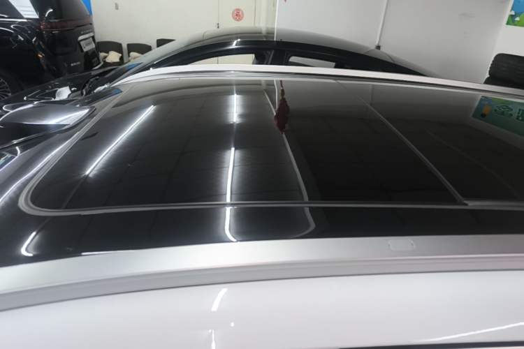 Used Geely Galaxy Xingjian 7 EM-i 2025 120km Exploration+ Version Roof