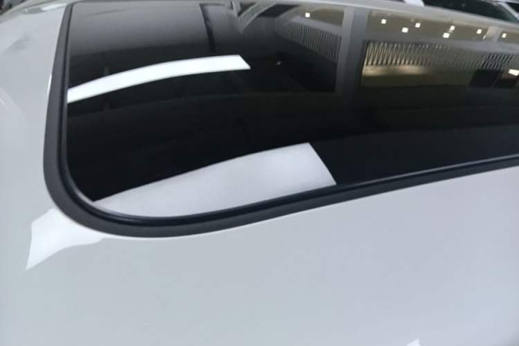 Used Geely Galaxy Xingjian 7 EM-i 2025 120km Exploration+ Version Roof