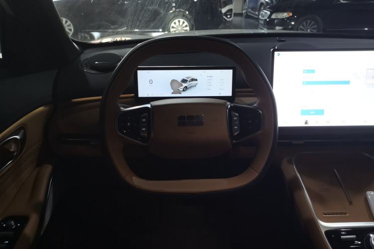 Used Geely Galaxy Xingjian 7 EM-i 2025 120km Navigator Edition Steering Wheel
