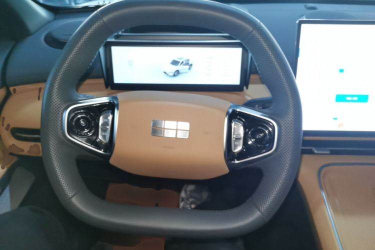 Used Geely Galaxy Xingjian 7 EM-i 2025 120km Navigator Edition Steering Wheel