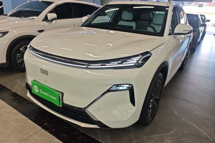 Geely Galaxy Xingjian 7 EM-i 2025 120km Navigator Edition