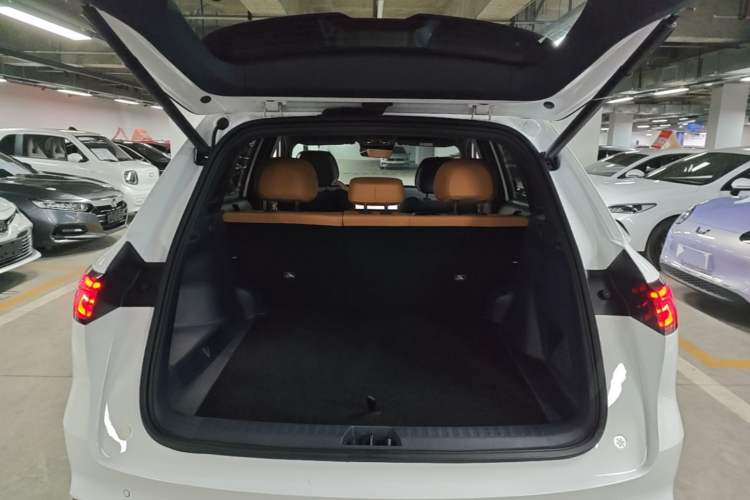 Used Geely Galaxy Xingjian 7 EM-i 2025 55km Exploration Edition Trunk
