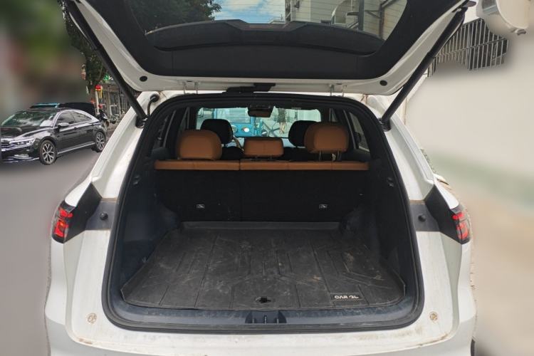 Used Geely Galaxy Xingjian 7 EM-i 2025 120km Exploration+ Version Trunk