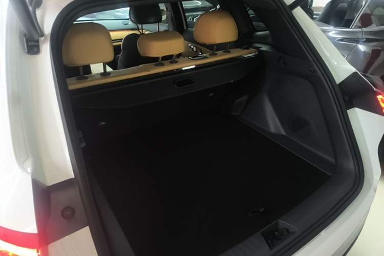 Used Geely Galaxy Xingjian 7 EM-i 2025 120km Exploration+ Version Trunk