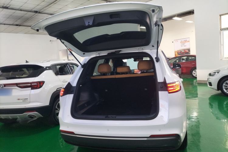 Used Geely Galaxy Xingjian 7 EM-i 2025 120km Launch+ Version Trunk