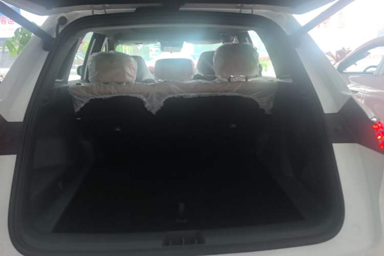 Used Geely Galaxy Xingjian 7 EM-i 2025 120km Exploration+ Version Trunk
