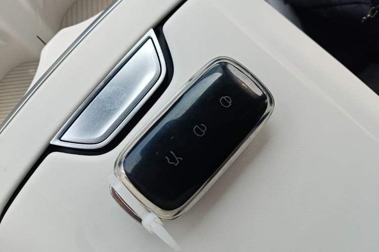 Used Geely Galaxy Xingjian 7 EM-i 2025 120km Exploration+ Version Vehicle Key