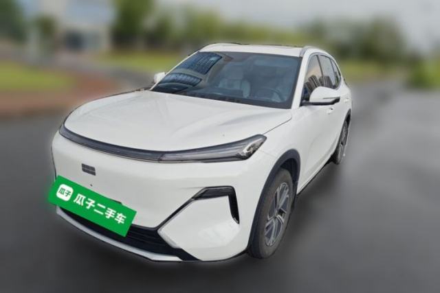 Używany Geely Galaxy Xingjian 7 EM-i 2025 120km Launch+ Version