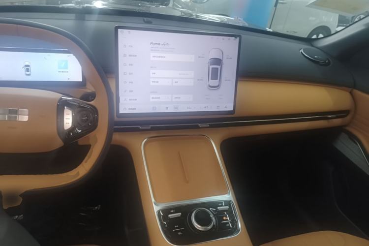 Used Geely Galaxy Xingjian 7 EM-i 2026 Model 135km Smart Navigation Version Center Console