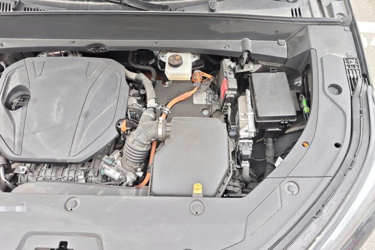 Used Geely Galaxy Xingjian 7 EM-i 2026 Model 135km Leading Edition Engine Bay Left