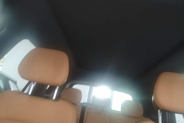 Used Geely Galaxy Xingjian 7 EM-i 2026 Model 135km Smart Navigation Version Headliner