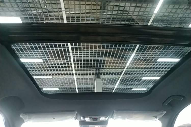 Used Geely Galaxy Xingjian 7 EM-i 2026 Model 135km Starship Version Headliner