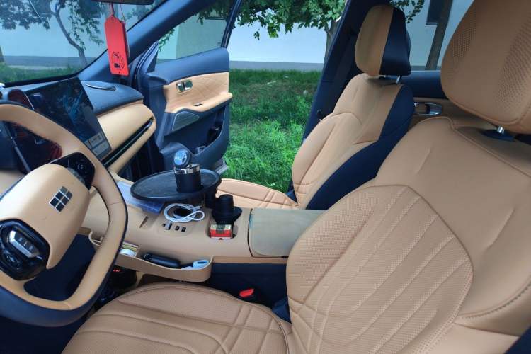 Used Geely Galaxy Xingjian 7 EM-i 2026 Model 135km Smart Navigation Version Left Front Seat