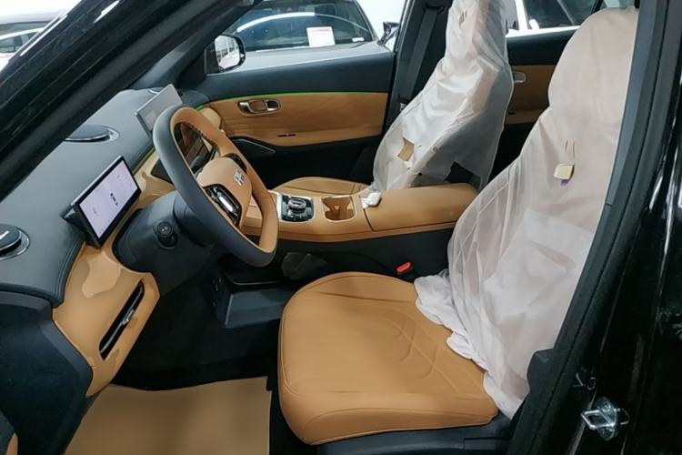 Used Geely Galaxy Xingjian 7 EM-i 2026 Model 135km Starship Version Left Front Seat