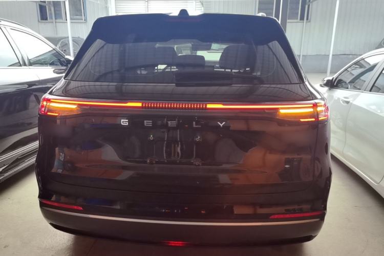 Used Geely Galaxy Xingjian 7 EM-i 2026 Model 135km Smart Navigation Version Rear