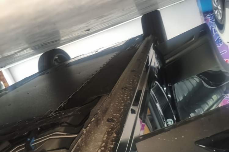 Used Geely Galaxy Xingjian 7 EM-i 2026 Model 135km Smart Navigation Version Right Side Sill
