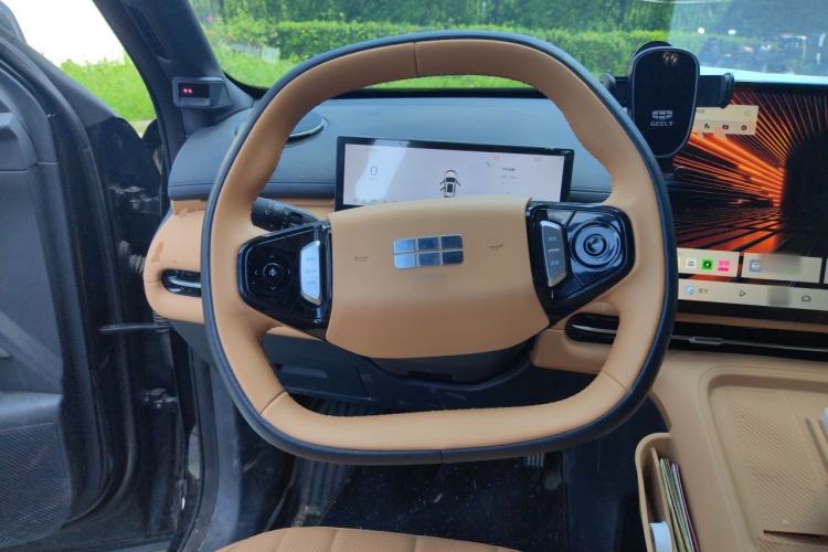 Used Geely Galaxy Xingjian 7 EM-i 2026 Model 135km Smart Navigation Version Steering Wheel