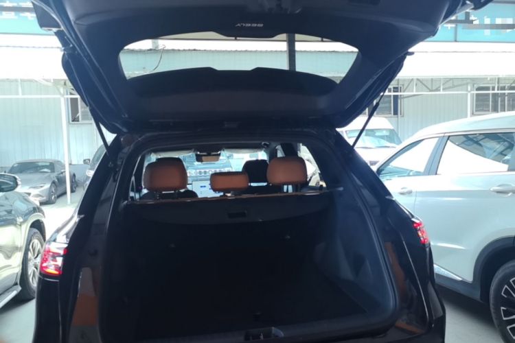Used Geely Galaxy Xingjian 7 EM-i 2026 Model 135km Smart Navigation Version Trunk