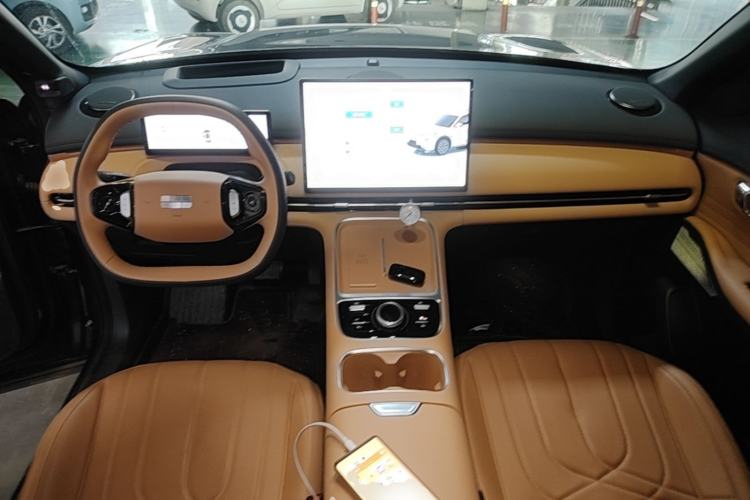 Used Geely Galaxy Xingjian 7 EM-i 2026 Model 135km Starship Version Center Console