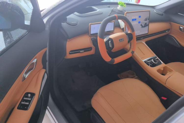Used Geely Galaxy Xingjian 7 EM-i 2026 Model 135km Starship Version Driver Seat