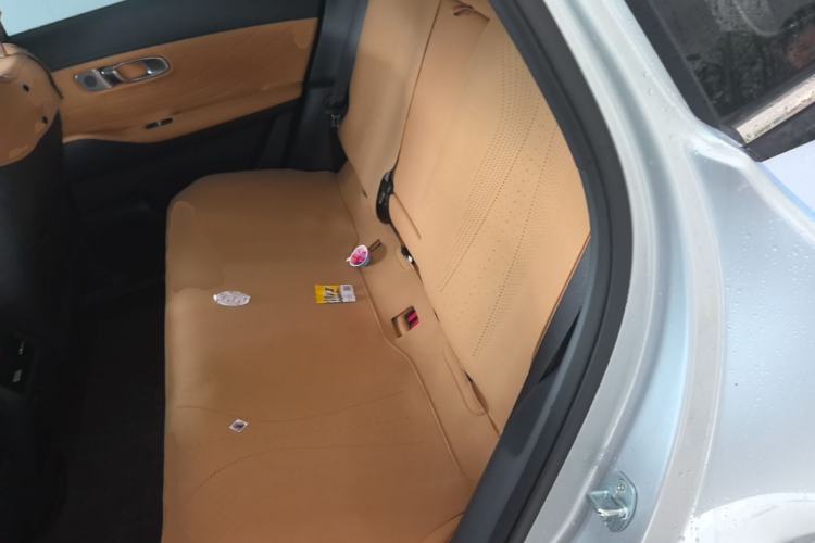 Used Geely Galaxy Xingjian 7 EM-i 2026 Model 135km Starship Version Left Rear Seat