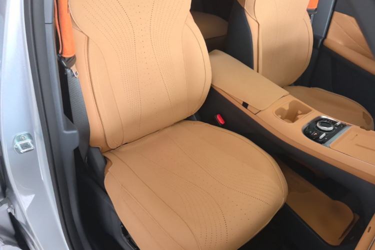 Used Geely Galaxy Xingjian 7 EM-i 2026 Model 135km Starship Version Right Front Seat