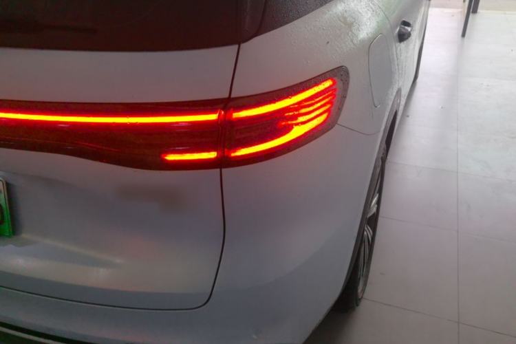 Used Geely Galaxy Xingjian 7 EM-i 2026 Model 135km Starship Version Right Rear Taillight