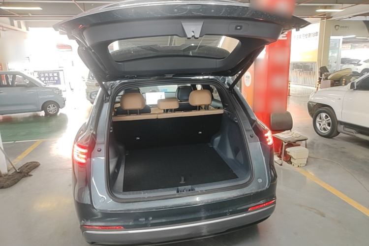Used Geely Galaxy Xingjian 7 EM-i 2026 Model 135km Starship Version Trunk