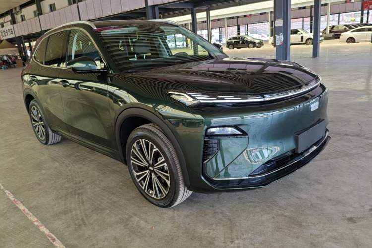 Used Geely Galaxy Xingjian 7 EM-i 2026 Model Pure Electric Basic Model Front Right 45 Deg