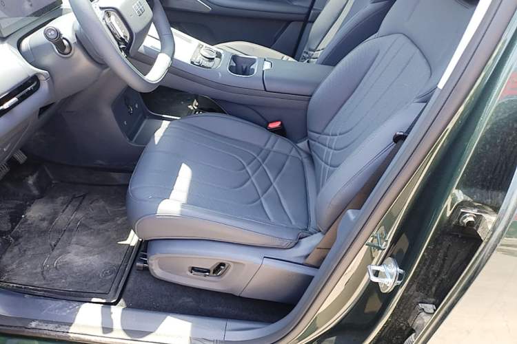 Used Geely Galaxy Xingjian 7 EM-i 2026 Model 135km Smart Navigation Version Left Front Seat